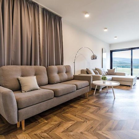 Mountain View Apartment By Mountain Ways Loucna pod Klinovcem Ngoại thất bức ảnh